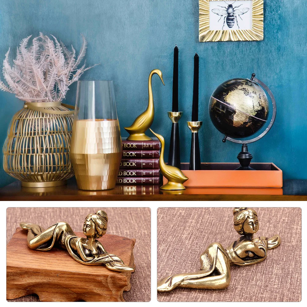 

1Pcs Chinese Ancient Lady Brush Pen Holder Brass Calligraphy Pen Rack Paperweight Office Stationery Desktop Ornament Study Room