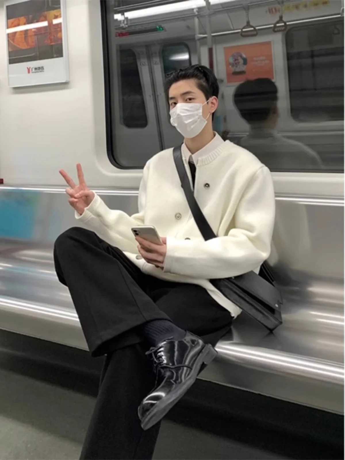 

White Zipper Henry Collar Oversize Knitwear Cardigan for Men Autumn Casual Loose Fit Couple's Outerwear Polyester Fiber