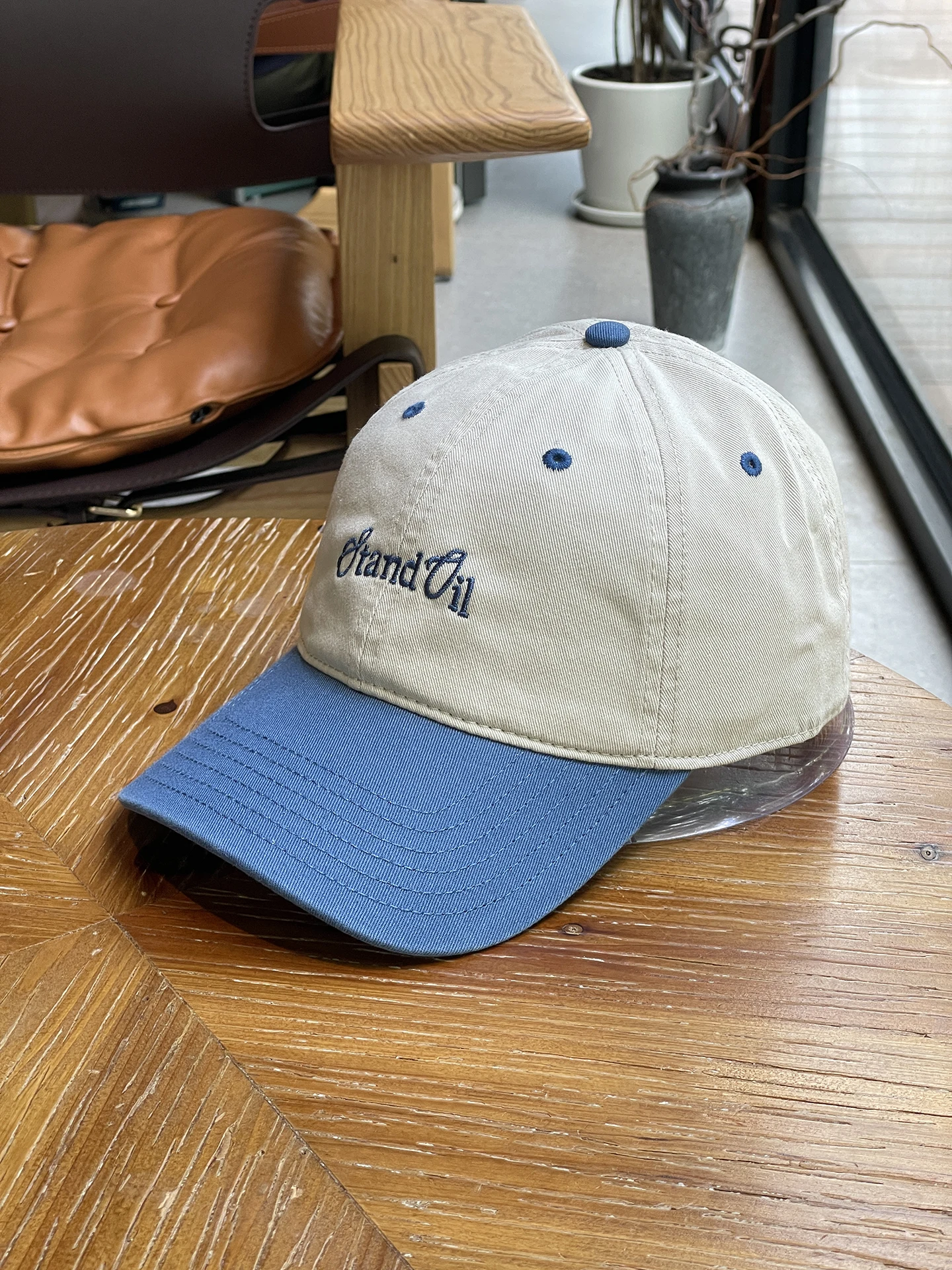 Soft top color matching baseball cap couple's four-season cap men's face hat 3