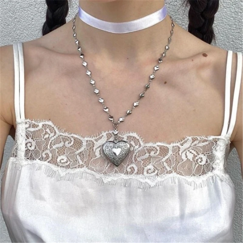 Kpop Goth Harajuku Aesthetic Bow Heart Pendant Pearl Necklace For Women Egirl Y2k 2000s EMO Vintage Punk Jewelry Accessories