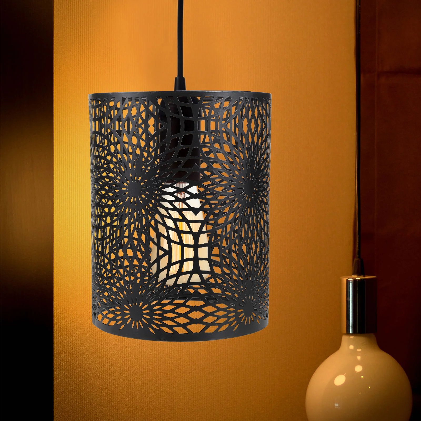 Wrought Iron Hollow Lampshade Shades for Table Large Bedside Metal Floor Black Lampshades Wall Light Covers