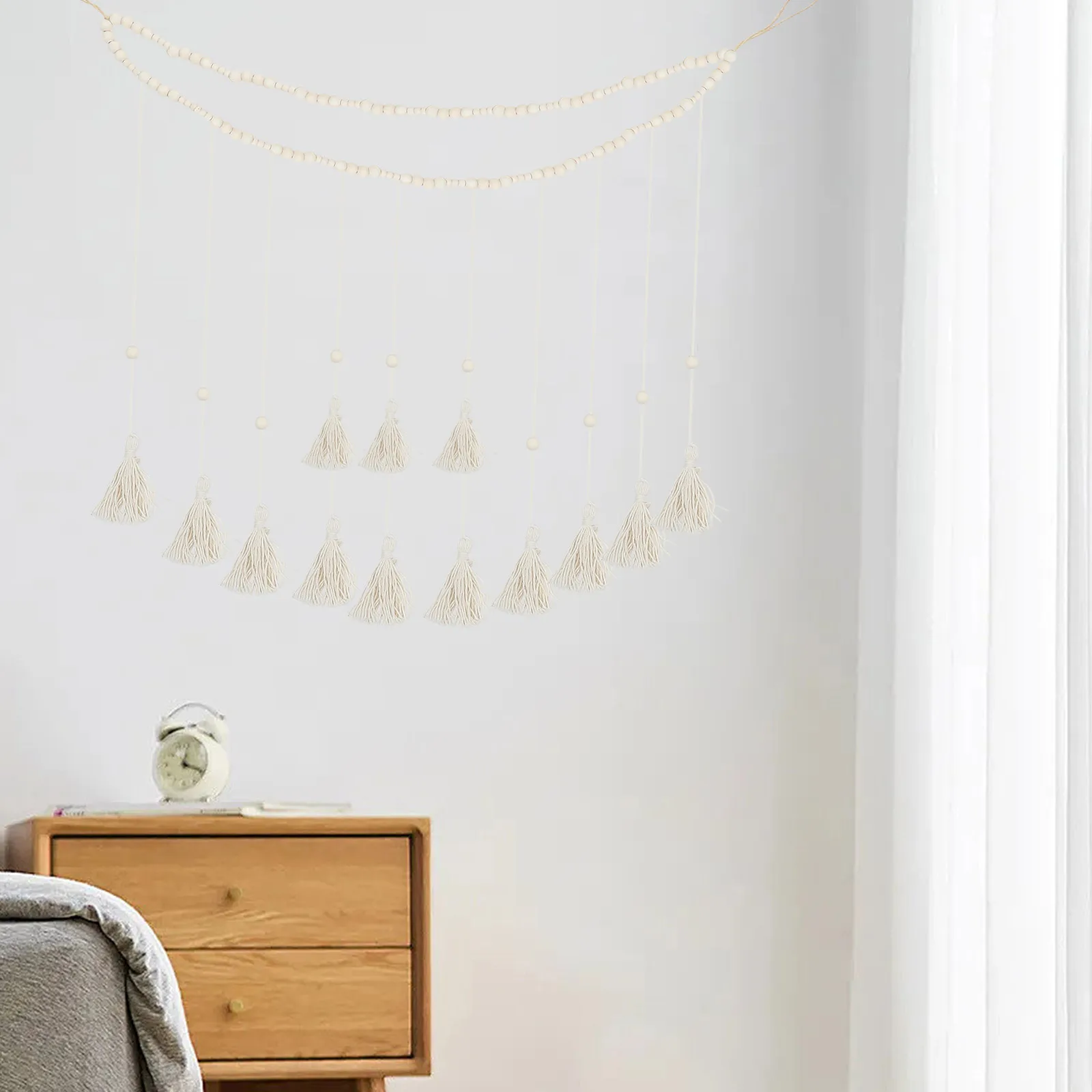 

1Set Hanging Photo Beaded Garland Wood Beads Tassel Rustic Wall Display Clips Photo Holder Home Decor Picture Display