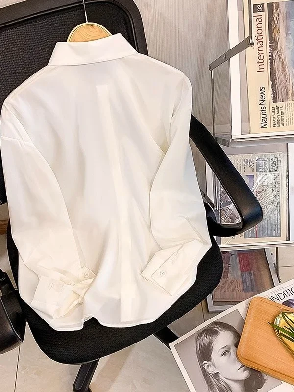

White Long Sleeve Women's Shirt Base Layer Top Inner Wear Oversized Design College Style Fashionable Thin Polyester Blouse