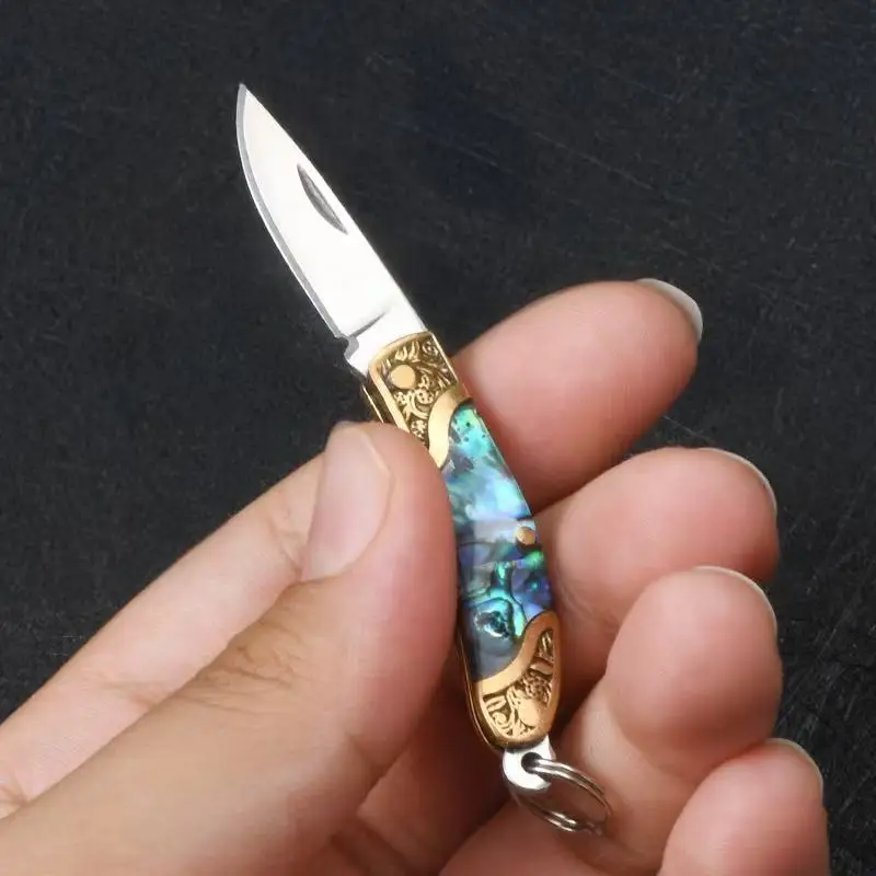 New Mini Folding Knife Brass Embossed Small Knife Keychain Pocket Small Knife for Unpacking Express