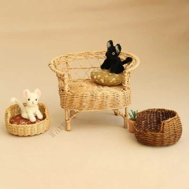 Miniature Handmade Rattan Nest 1/12 Scale Dollhouse Realistic Mini Pet Kitten Doll with Pet Nest for Dollhouse Home Decor