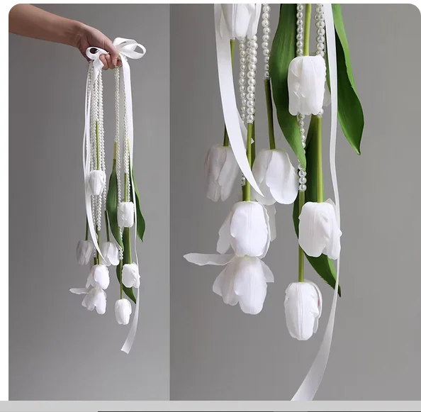 Holding a flower pearl, silk flower hangs the bride's floral wedding photography photo tulip artificial flower home wall hanging