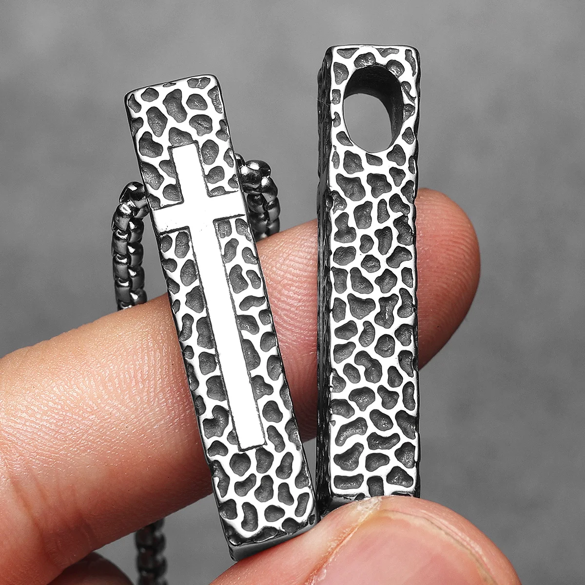 Hammered Meteorite Texture Cross Amulet Stainless Steel Men Necklaces Pendant Chain For Women Gifts Wholesale Dropshiping