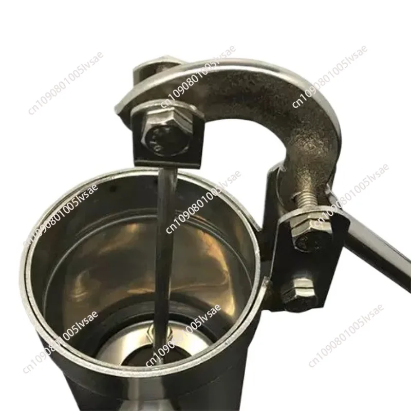 Manual water pump, well water extractor, stainless steel old-fashioned water pump, lengthened and thickened pump body