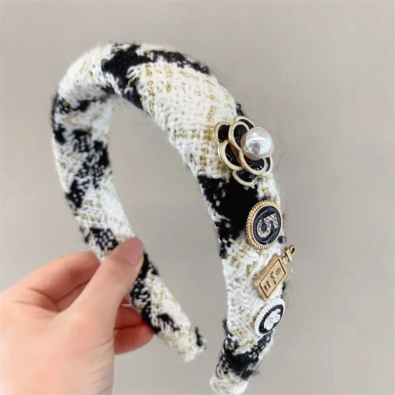 Black White Camellia Embroidery Hairband  Woolen Weave Padded Headband