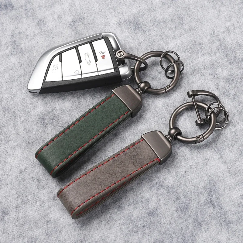 Luxury Leather Keychain 360 Degree Rotating Horseshoe Key Rings Car Accessories For Golf GTI 4 5 6 7 MK4 MK5 MK7 gti Car