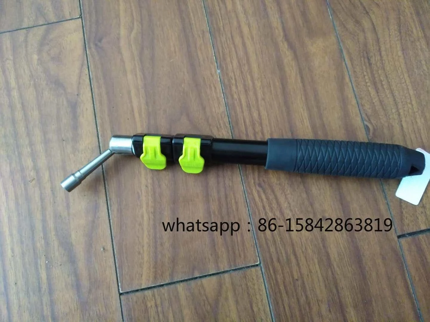 

Elevator Triangle Key Hall Door Opening Triangle Key Extended Retractable 700mm 180° Rotating Head