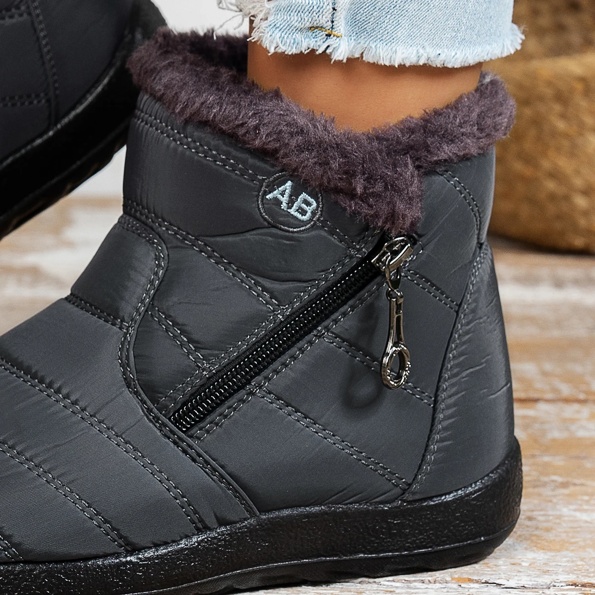 Women's casual sports shoes, mid-calf thick plush waterproof cotton boots, outer zipper cotton boots image 5