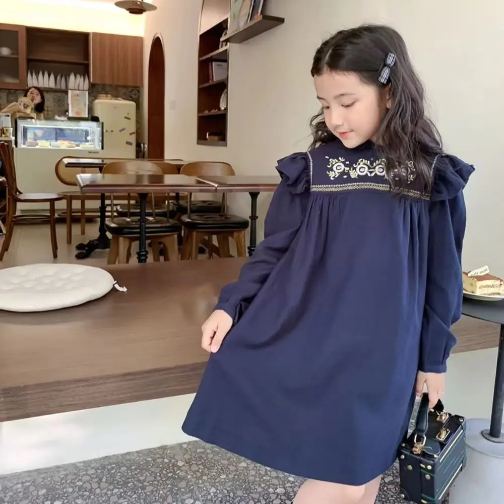 

Детские платья для девочек, повседневное платье принцессы в пасторальном стиле в стиле ретро, темно-синее платье с цветочной вышивкой, детская одежда