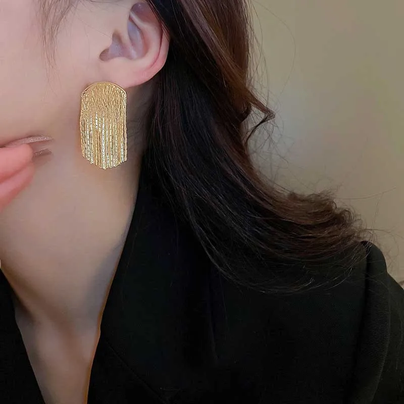 Long Tassel Earrings for Women Korean Crystal Leaf Drop Earring Girls Accessories Statement Gold Color Brincos Jewelry Gifts