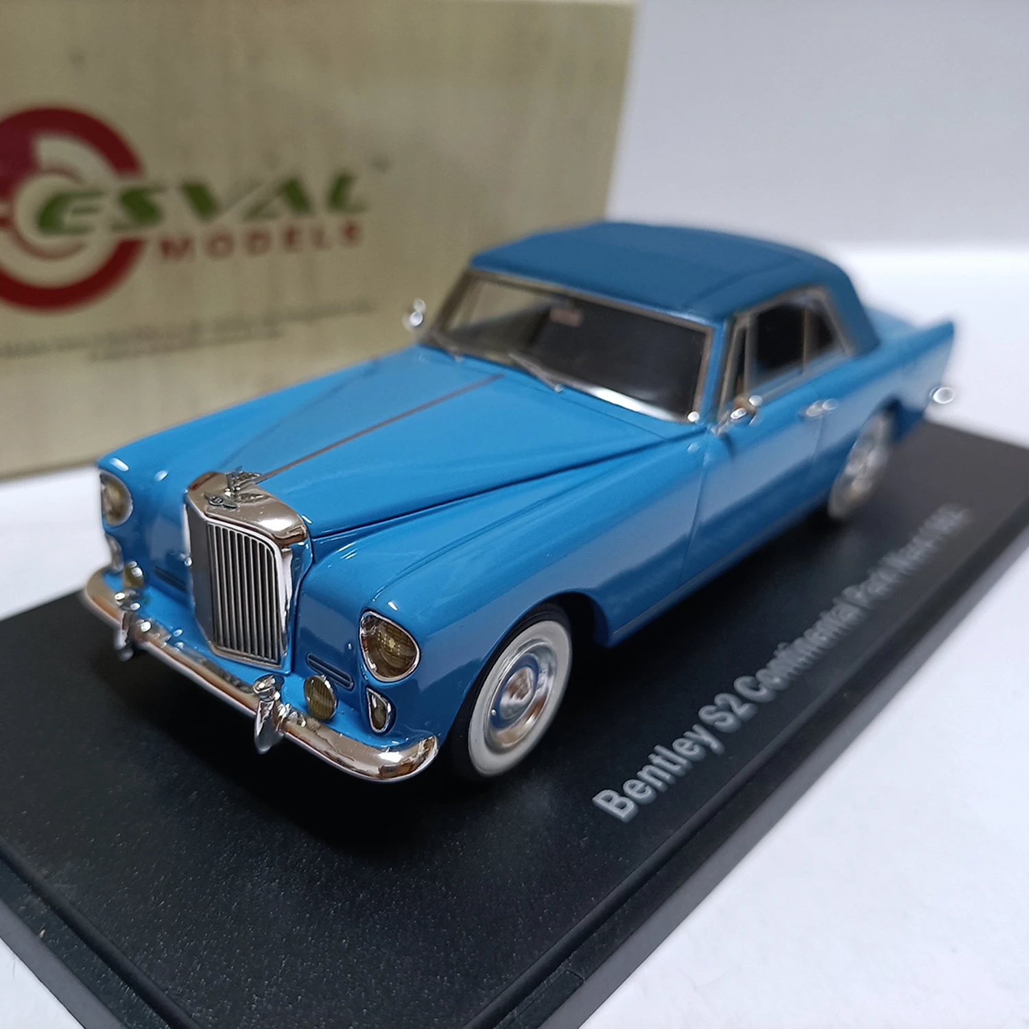 Esval 1:43 Scale Resin Blue Bentley S2 Pard Ward 1962 Convertible Toys Cars Model Classics Adult Gifts Souvenir Static Display