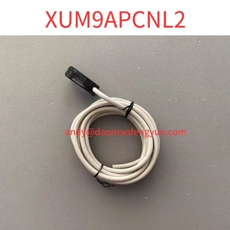 Brand New XUM9APCNL2 sensor Second-hand test OK