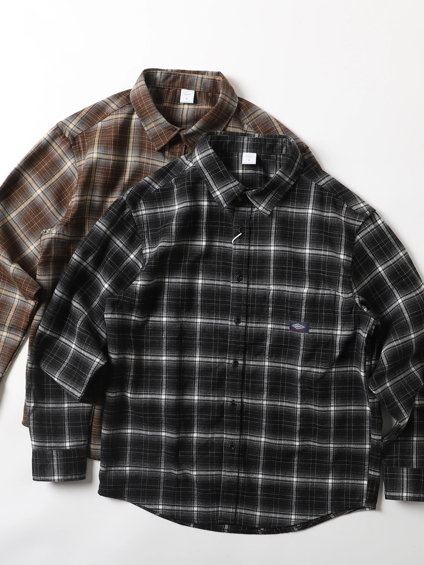 

Retro Soft Flannel Long Sve irt Casual Sle Plaid Pattern Button up Men's Loose Fit Polyester irt Vintage Sle
