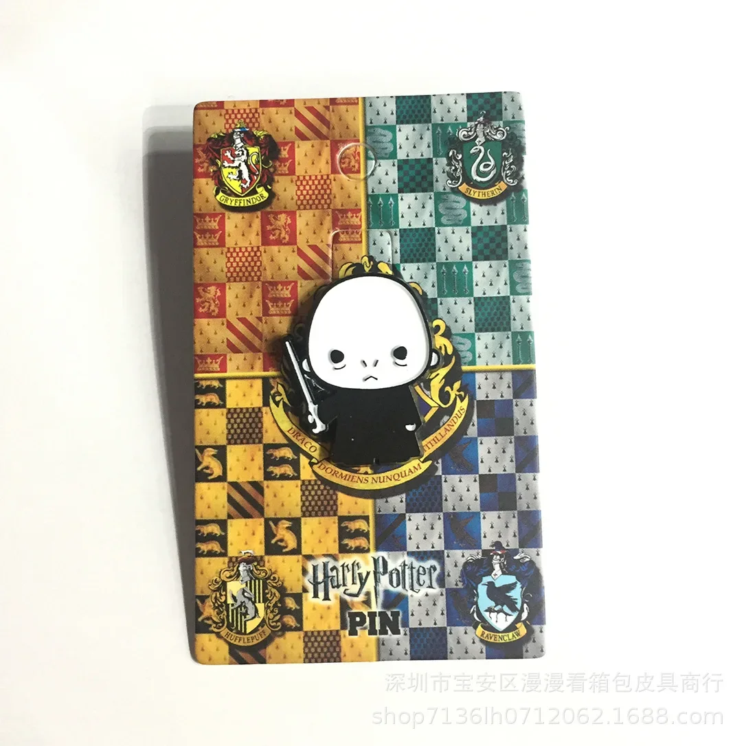 Anime Harries Figure School Badge Potters Pins Brooches Chestpin Hermione Ron Cosplay Props Kids Adult Birthady Gift Toy