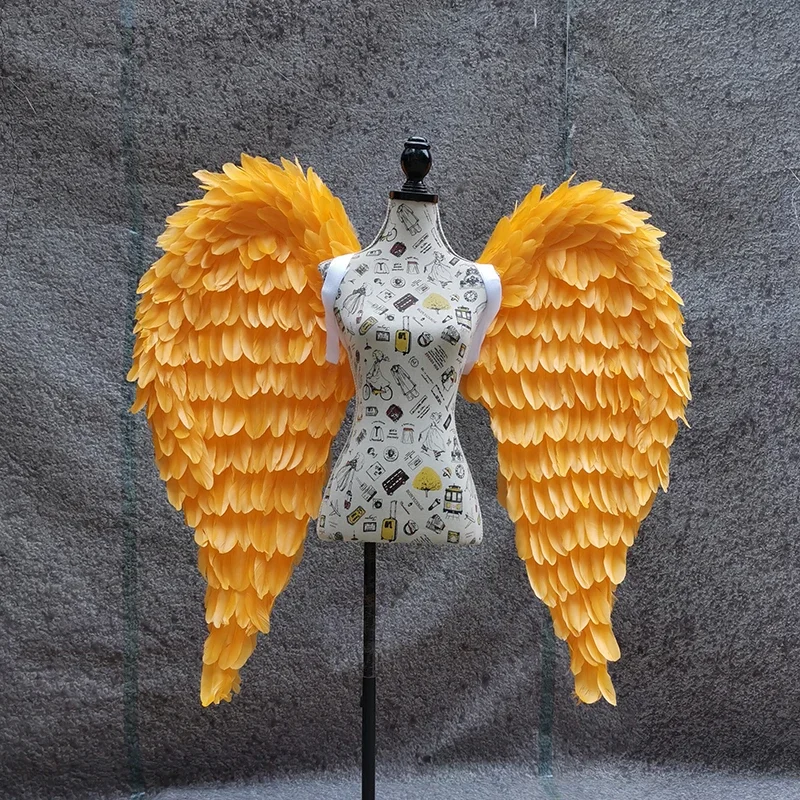 צהוב גדול שטן נוצת כנפי תלבושות דגם Catwalk מראה מלאך שטן כנפי אבזרי צילום תלבושות אביזרי תפור לפי מידה