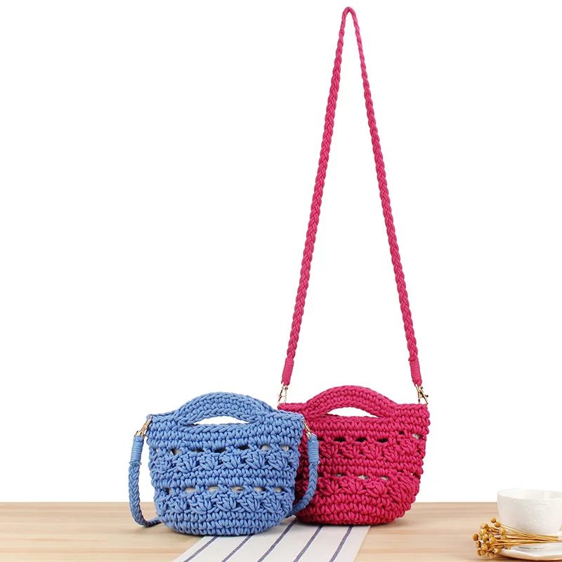 A dropshipping pastoral literary retro woven bag, hollow mini cute bucket bag, crossbody bag, beach bag