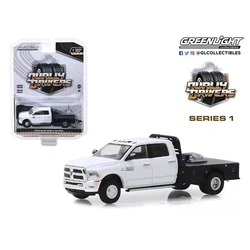 Greenlight 46010F 1/64 Proportion New Style Ram White Dual Driver Series Diecast Model  Alloy Car Child Christmas Gift