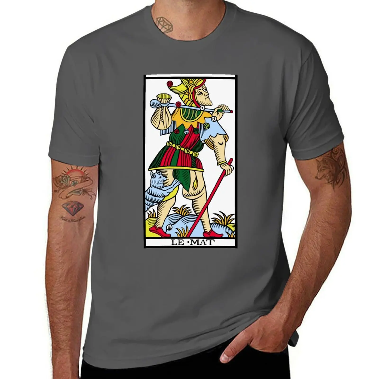 

Le Mat [Full Card] T-Shirt funny t shirts dark humor man t shirts for men casual T-Shirt