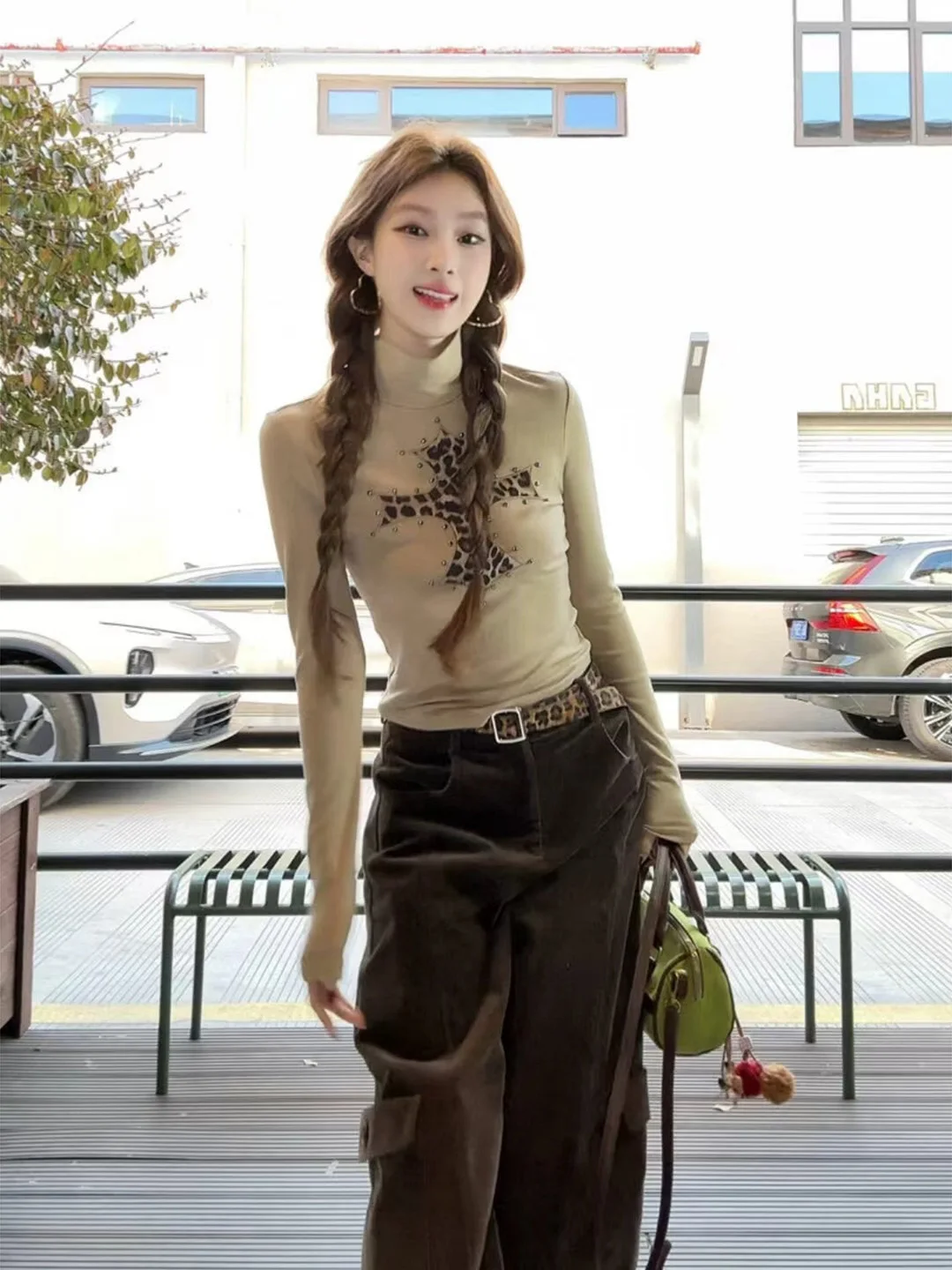 American Style Long Sleeve Fleece T-Shirt Women's 2026 New Slimming Design Half High Collar Top Leopard Print Brushed Finish