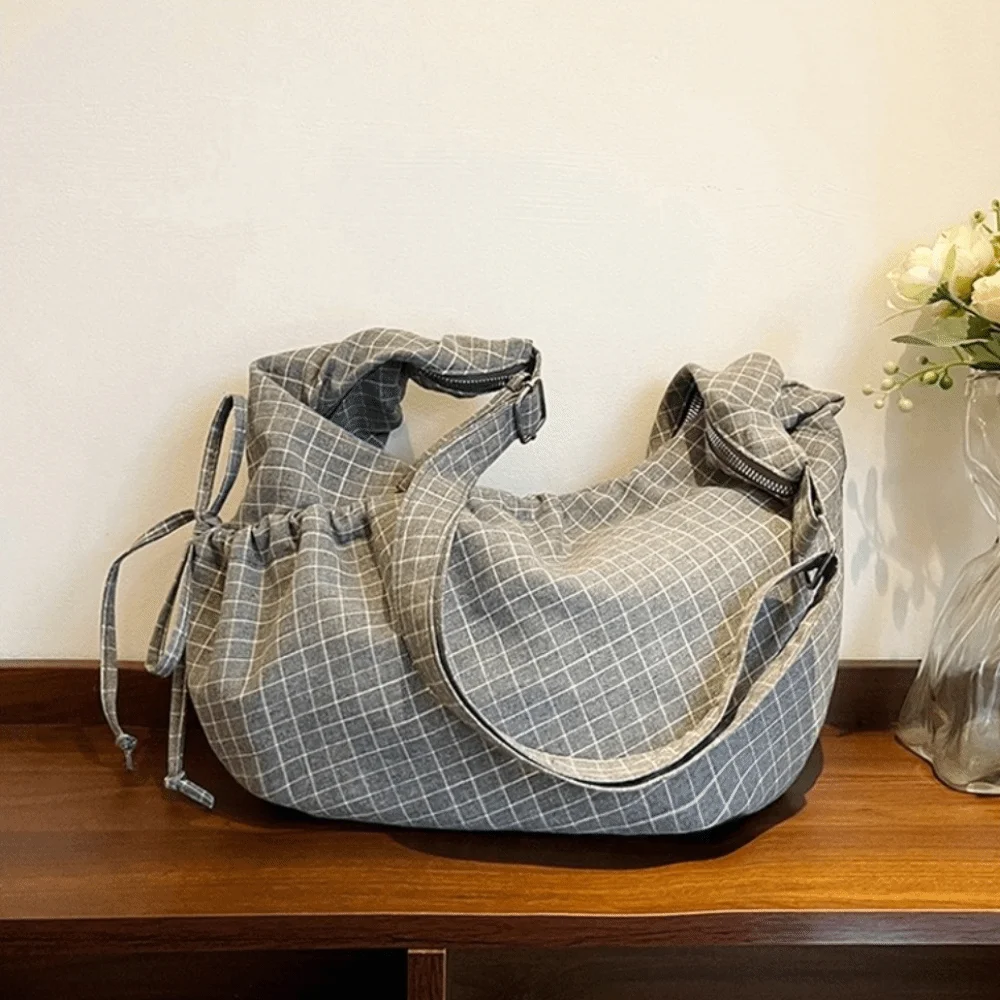 Dumpling Bag Trendy Cow Horn Bag Pleated Plaid Large Capacity Canvas Bag Lightweight Zipper Closure Crossbody Bag Commuting