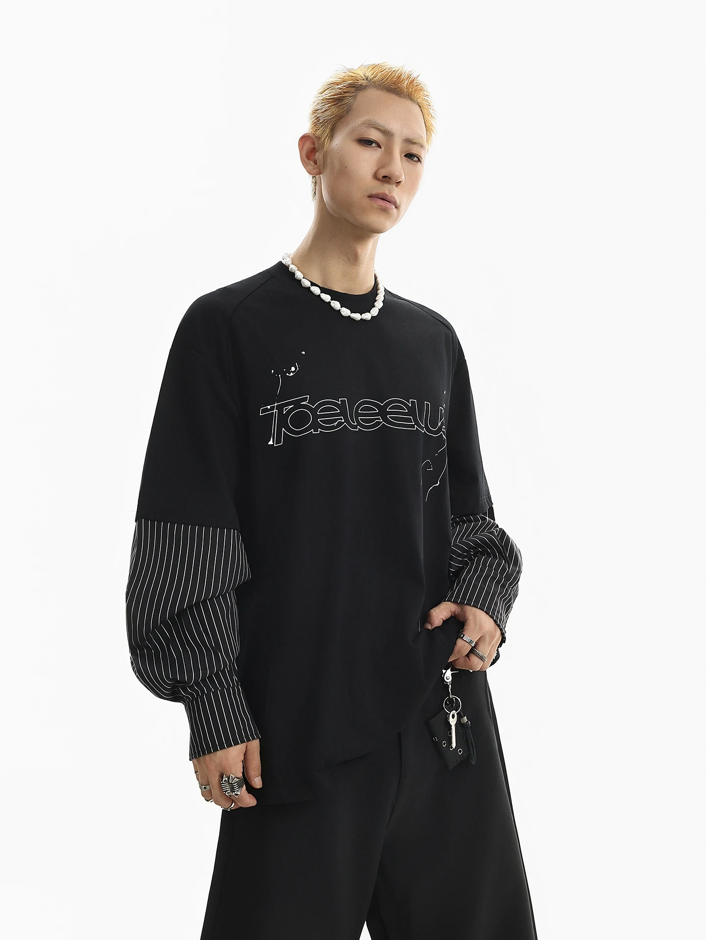 

BETEBULE American High Street Letter Print Striped Long Sleeve Men's T-shirt Spring Loose Fit Fake Two-Piece Top Youth Fashion