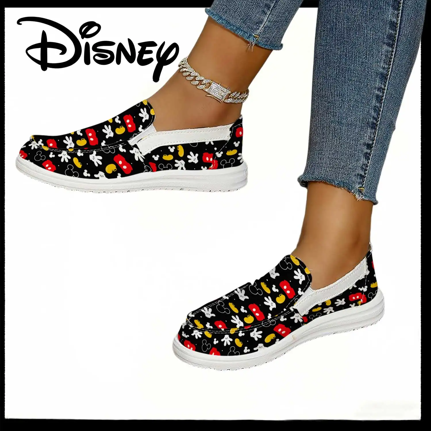 

Черные слипоны с принтом Микки Мауса от Disney – удобная повседневная обувь для женщин