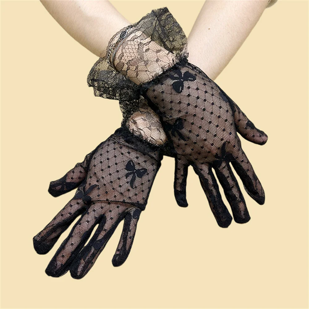 Japanische weiche Mädchen schwarz weiß Spitze Handschuhe Mädchen Gothic Lolita Mesh Bogen Blume Spitze Handschuhe süße Armband Dienst mädchen Cosplay Schmuck