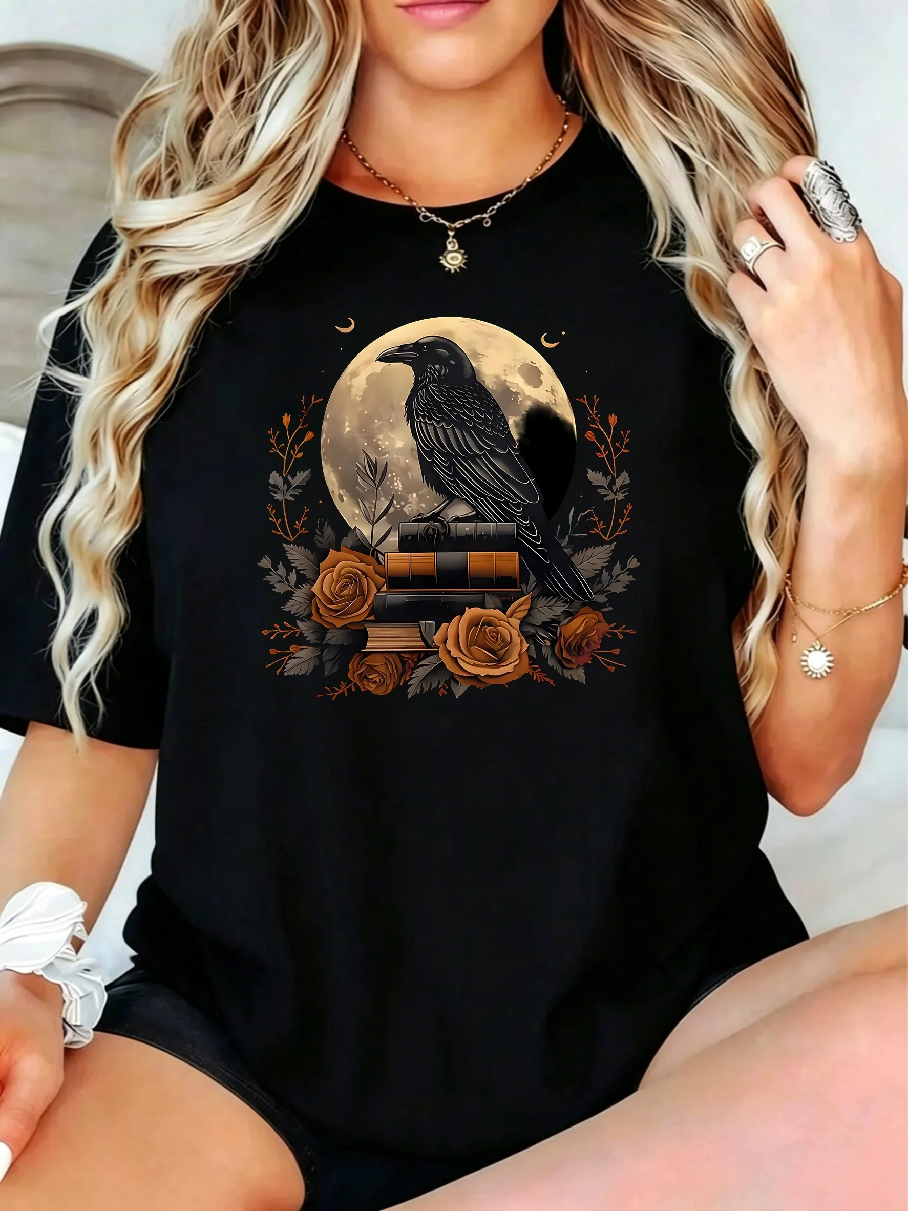 1Pcs Plus Size Women T-Shirt, Crow Moon Books Roses Leaves Shirt, Loose Type Shirt for Women