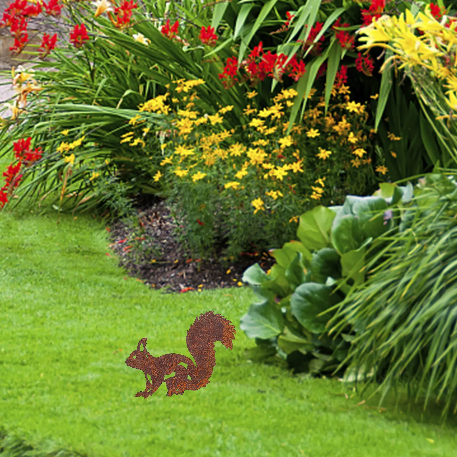 

Squirrel Iron Stake Yard Decoration Lawn Ornament Outdoor Animal Garden Squirrel Insert Insert Backyard Garden Accessory