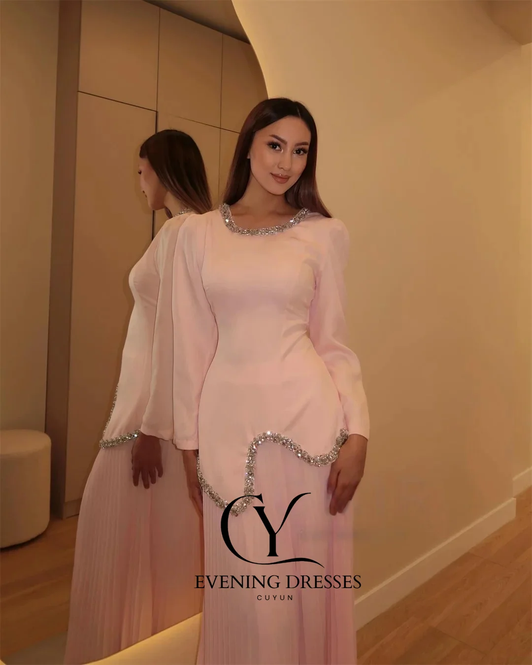 CUYUN-vestidos de fiesta personalizados para mujer, para ocasiones especiales, lujoso vestido de fiesta de manga larga, vestido elegante rosa con cuello redondo brillante