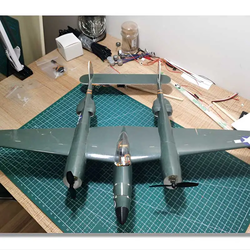 

P-38 Micro Remote Control Assembled Model Airplane Desktop Pendant Fixed Wing Assembled Toy