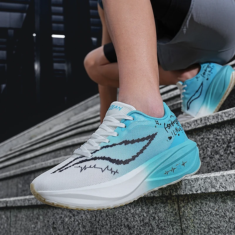 

Men's Shoes Breathable All-match Mesh Shoes Casual Sports Trendy Shoes Men's All-match Wear-resistant Running Shoes for Men