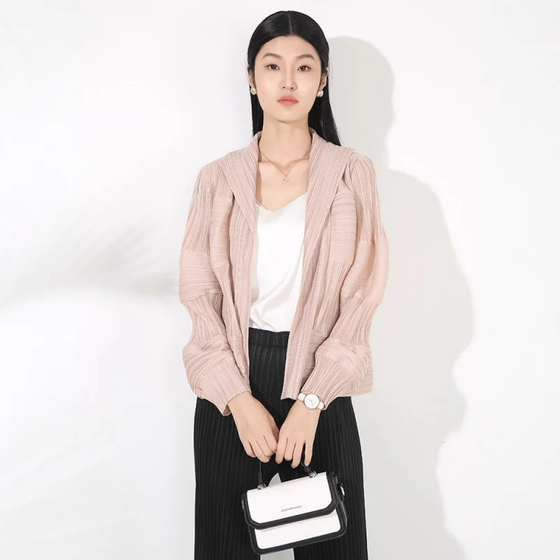 

Кардиган MIYAKE Niche Design, куртка с длинными рукавами и небольшим кардиганом с лацканами, универсальный повседневный топ с цветочным бутоном [ 20252085 ]