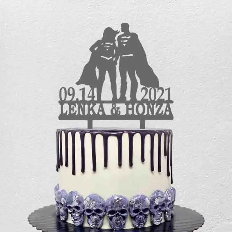 개인화 된 슈퍼 남자와 Supergirl 웨딩 케이크 토퍼 사용자 정의 커플 이름 날짜 슈퍼 영웅 웨딩 파티 케이크 장식 