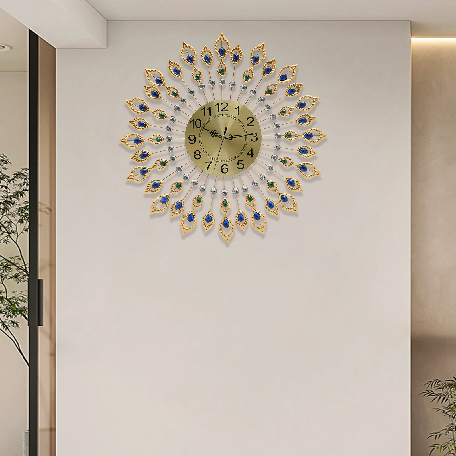 

Stylish Wall Clock – Quartz Movement, Exquisite Peacock Feather Design, Perfect Gift for Home Decor