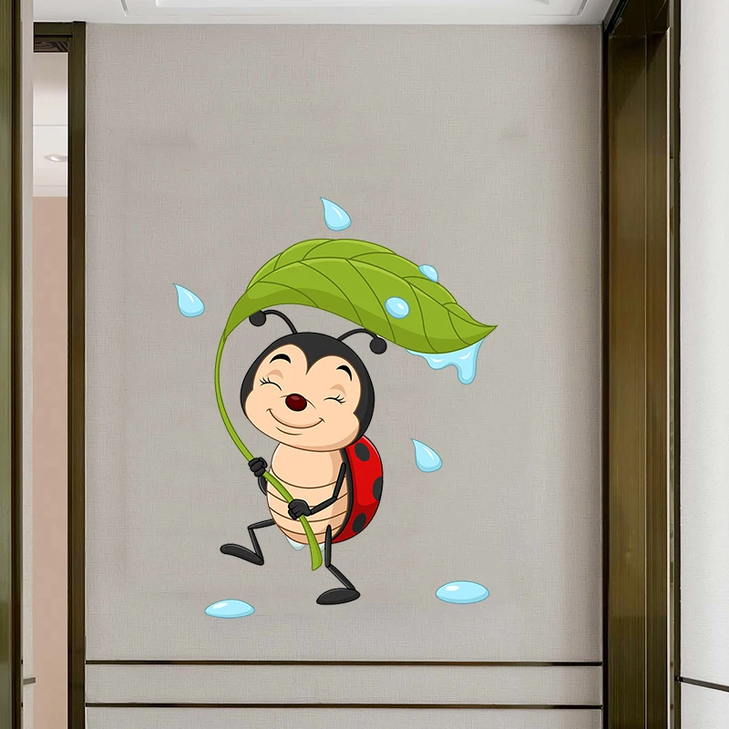 Pegatinas de pared de mariquita de dibujos animados para niños, calcomanías decorativas para guardería, pegatinas divertidas para coche, M244