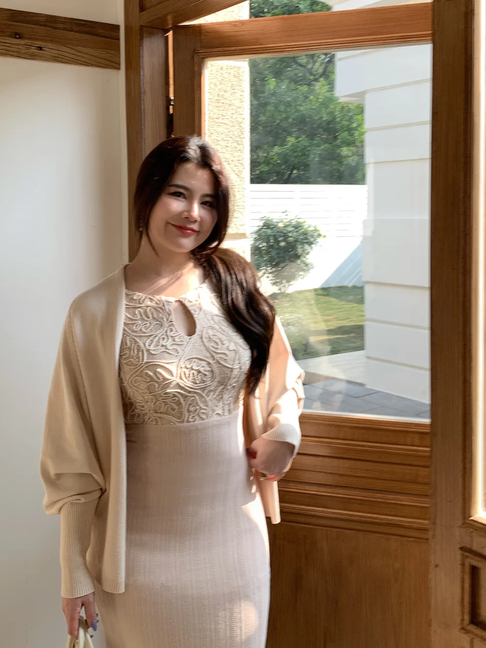 

Сексуальный комплект с вырезами и рукавами «летучая мышь» больших размеров: повседневное свободное платье-кардиган из смеси полиэстера, хлопка и спандекса. Весенняя мода.