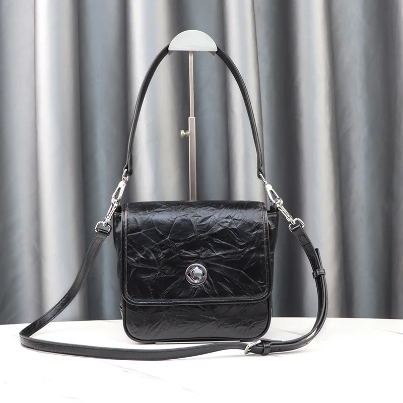 

New niche design messenger bag with light luxury and high-end feel tofu small square toe, layered cowhide shoulder crossbody bag