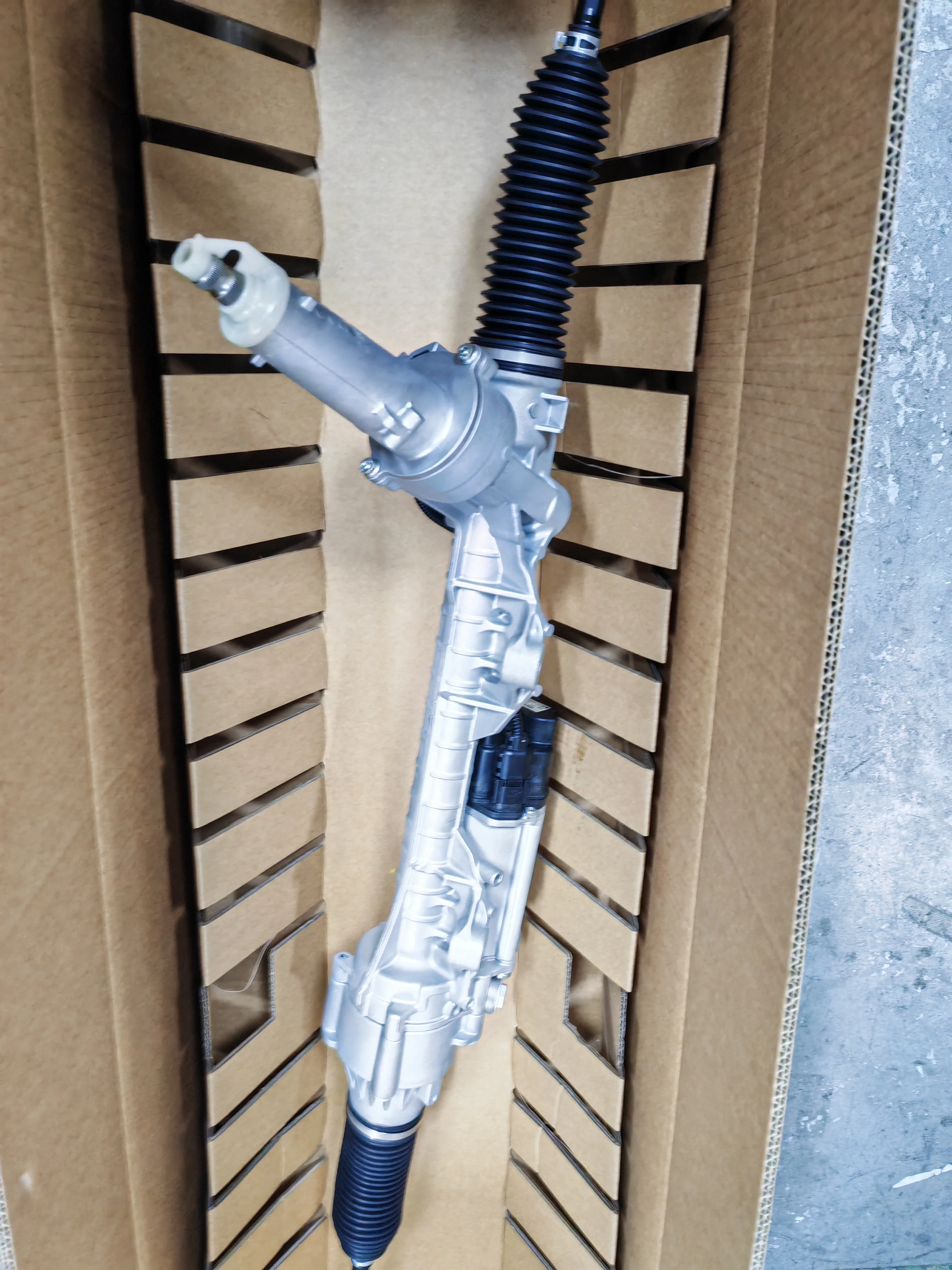 

ОРИГИНАЛЬНАЯ восстановленная рулевая рейка RHD для BMW 5 (F10, F11 F18), 6 (F06, F13, F12), 7 (F01/F02/F04)