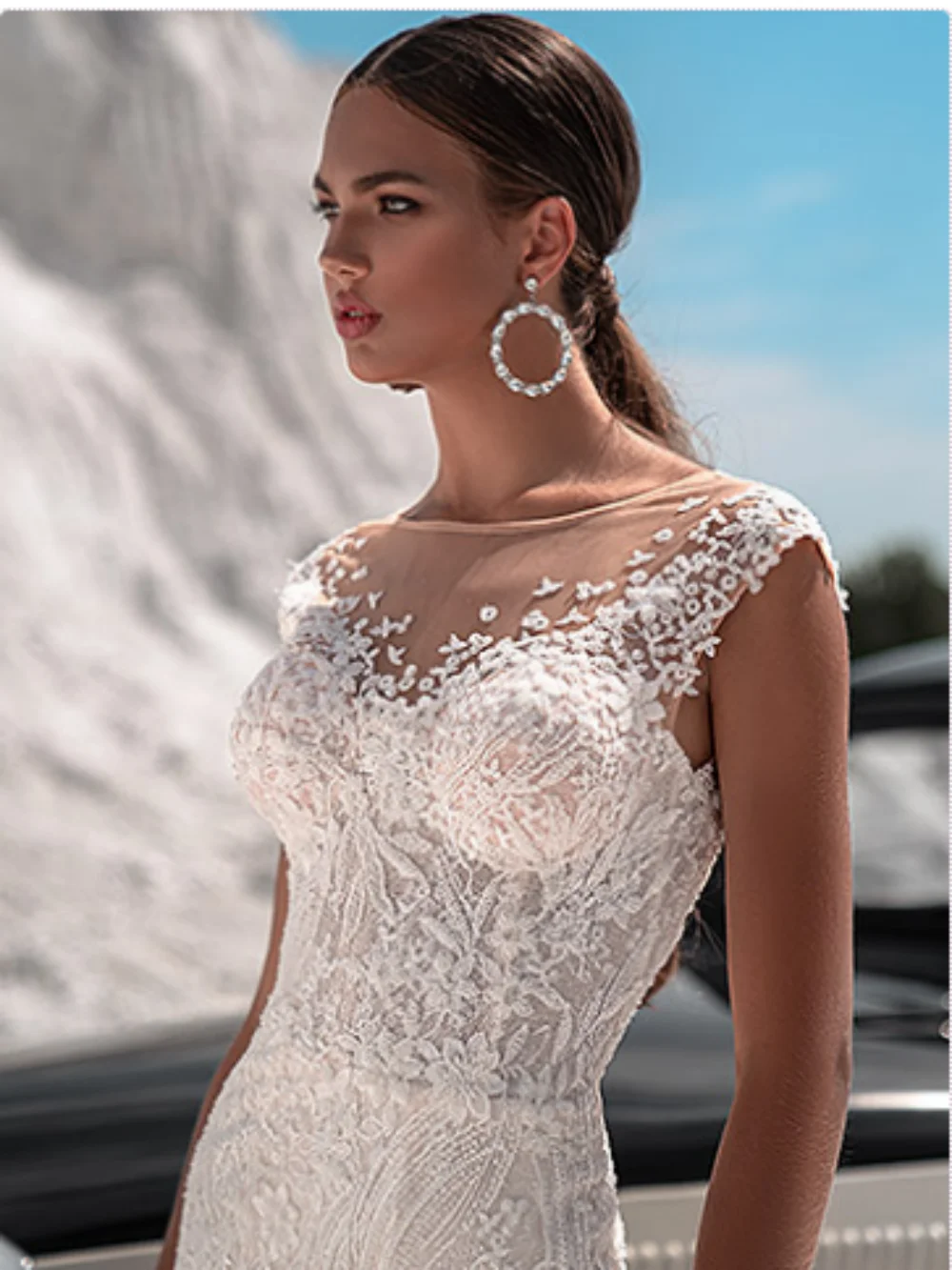 Sexy Sleeveless Backless Dress For Bride Classic Lace Appliques Bridal Gown Elegant Long Wedding Dress Robe De Mariée