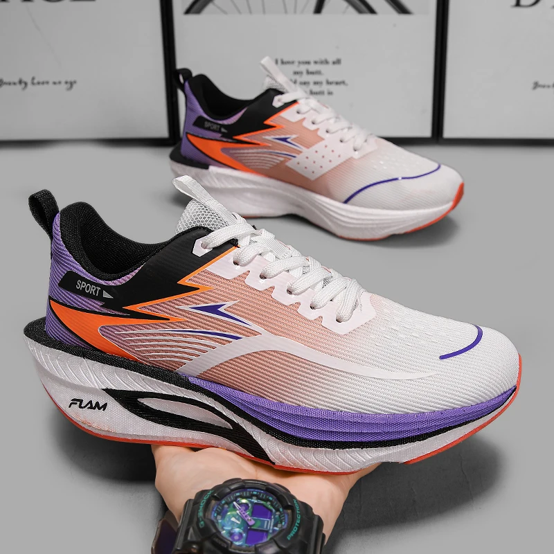 Herren-Freizeitsportschuhe, neue Rennschuhe mit Farbverlauf und Carbonplatte, atmungsaktive Fly-Knit-Mesh-Dämpfung, rutschfeste Schuhe für Herren und Damen, Outdoor-Sportschuhe für morgendliches Lauftraining. – Detail 1