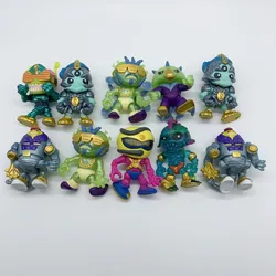 4Pcs Treasure X Aliens Figure Dolls Toy 6cm Monster Soldier Action Figure Collection Model for Kids Gift Random Send