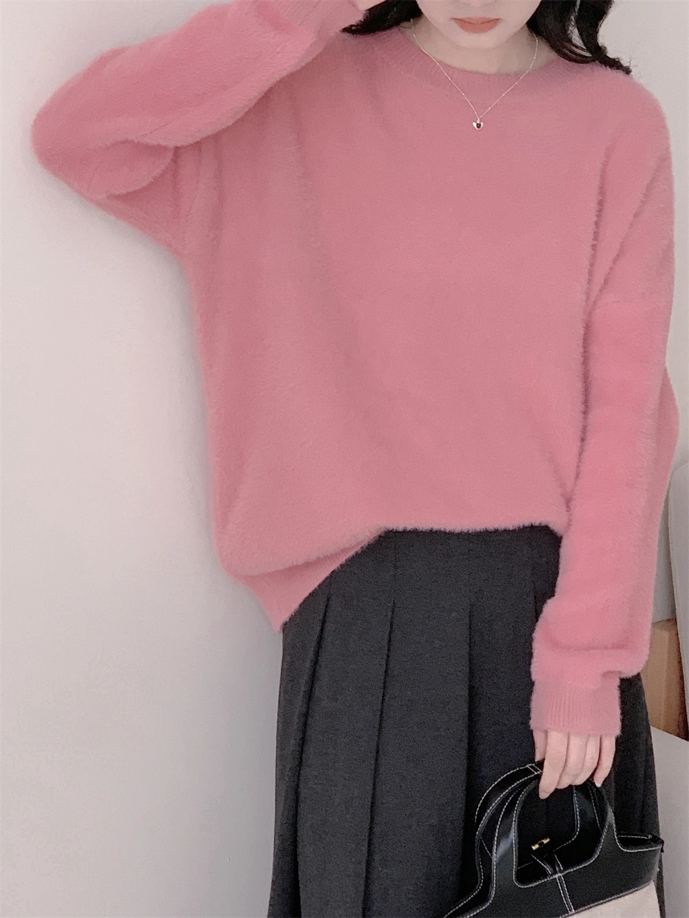 

Soft Cozy Oversized Knitted Velvet Sweater Hooded Long Sve High Collar Regular Thin Winter Faion Ladies Knitwear