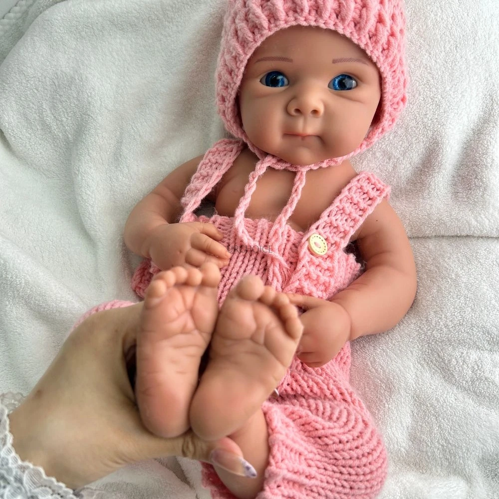 20インチの青い目の女の子ベティ、フルソリッドシリコン製リボーンドール、子供たちに共感心を育むための教育用ロールプレイ新生児人形