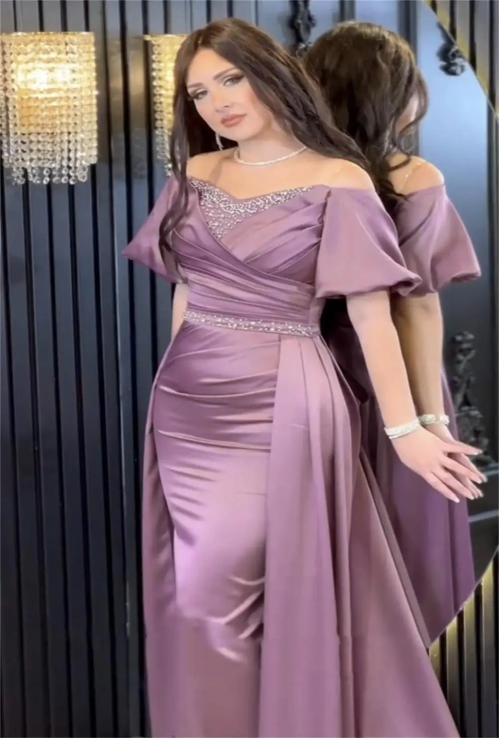 2025 Elegant Satin Evening Dresses Off The Shoulder Formal Party Prom Gowns Customized Short Sleeves Beaded Vestidos De Noche