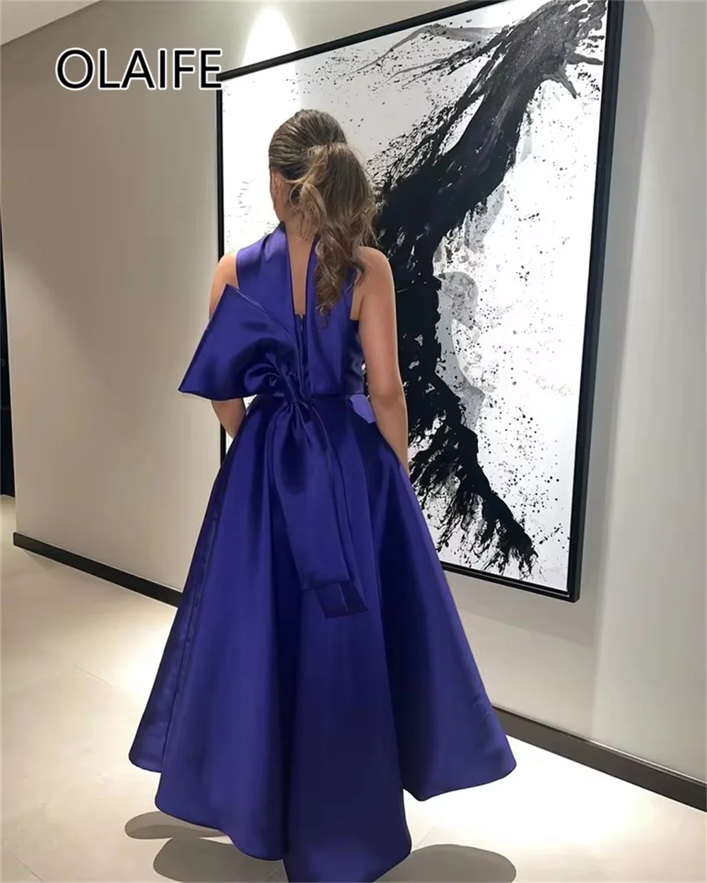 Damen Neckholder-Brautjungfernkleid aus Satin in A-Linie, rückenfrei, knöchellang, ärmellos, arabisches Abendkleid mit Schleife, individuell gestaltet